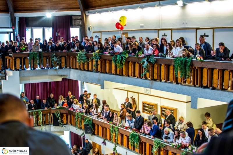 Ballagás a Zay Anna Gimnáziumban