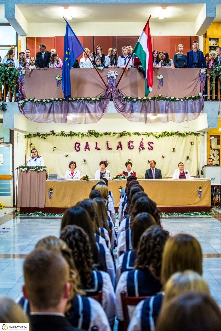 Ballagás a Zay Anna Gimnáziumban