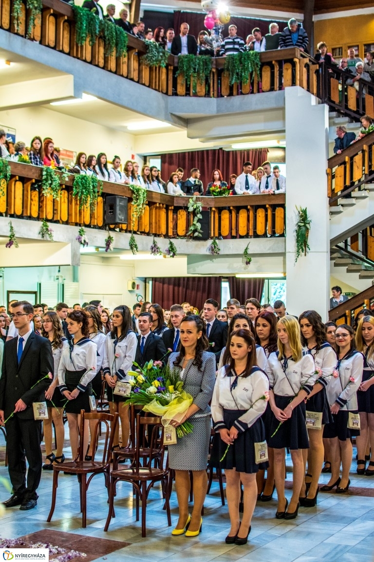 Ballagás a Zay Anna Gimnáziumban