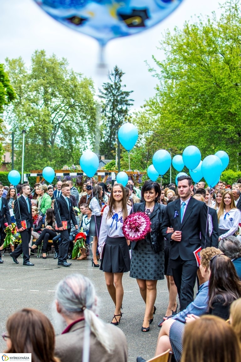 Ballagás a Zrínyi Ilona Gimnáziumban