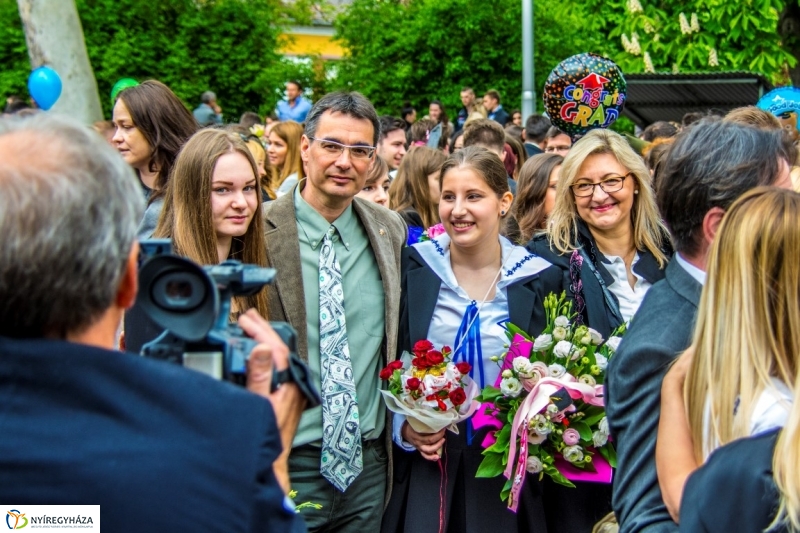 Ballagás a Zrínyi Ilona Gimnáziumban