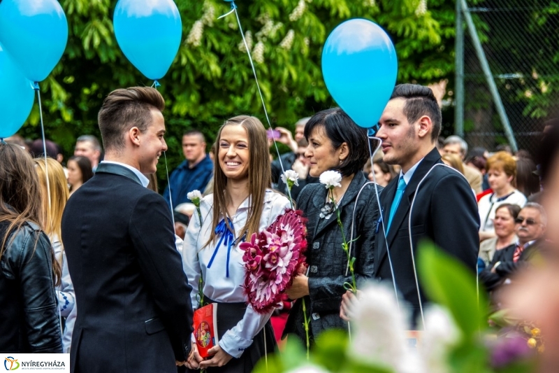 Ballagás a Zrínyi Ilona Gimnáziumban