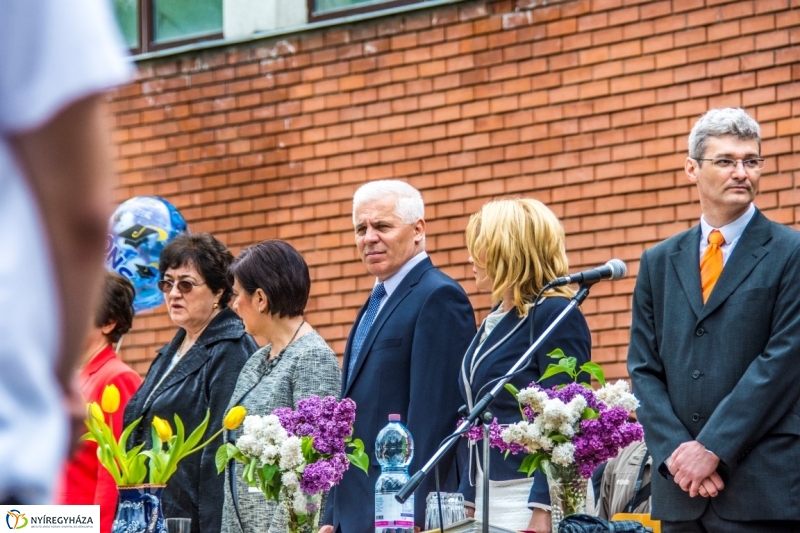 Ballagás a Zrínyi Ilona Gimnáziumban