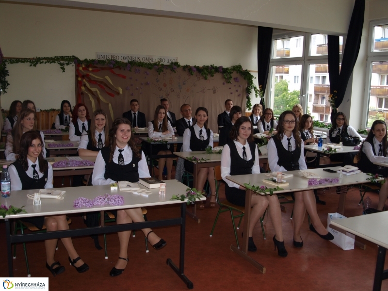 Végzősök ballagása a Szent Imrében I.