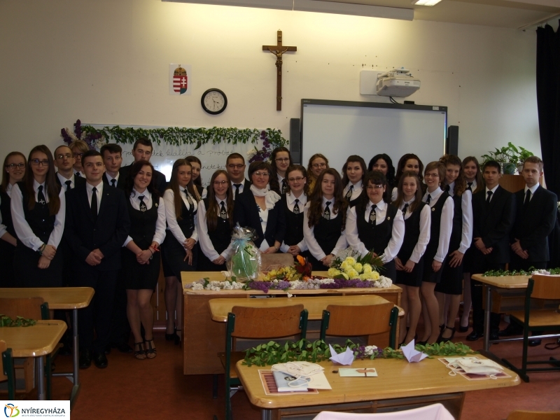 Végzősök ballagása a Szent Imrében I.