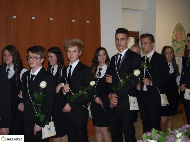 Végzősök ballagása a Szent Imrében I.