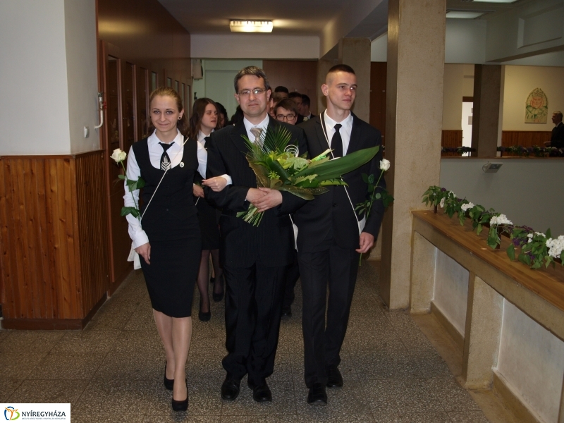 Végzősök ballagása a Szent Imrében I.