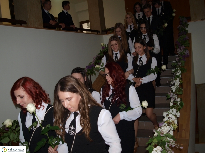 Végzősök ballagása a Szent Imrében I.