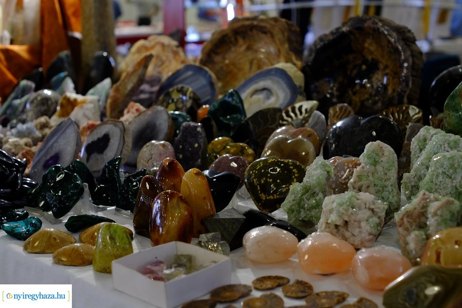 35. Ásványbörze Nyíregyházán