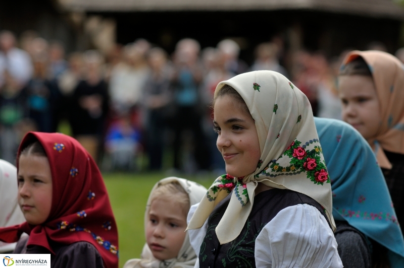 Falusi Majális a Múzeumfaluban