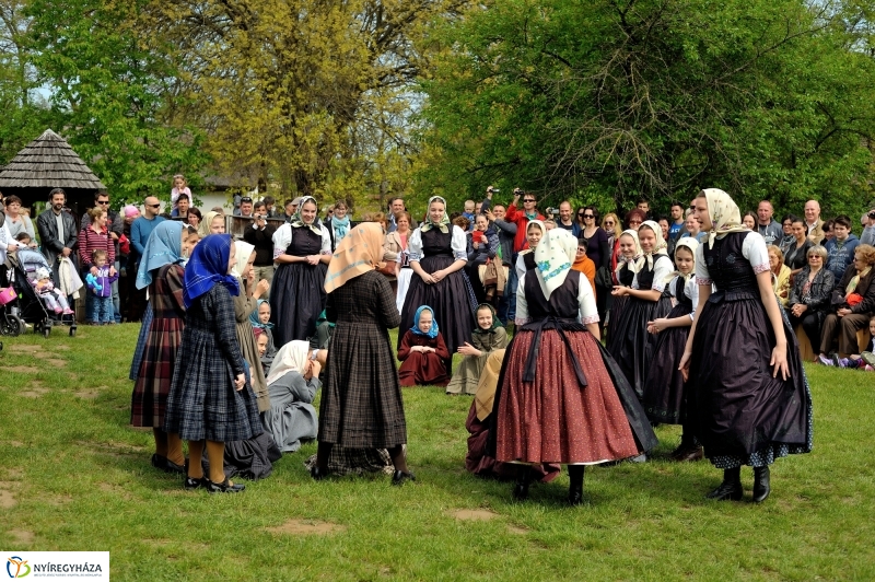 Falusi Majális a Múzeumfaluban