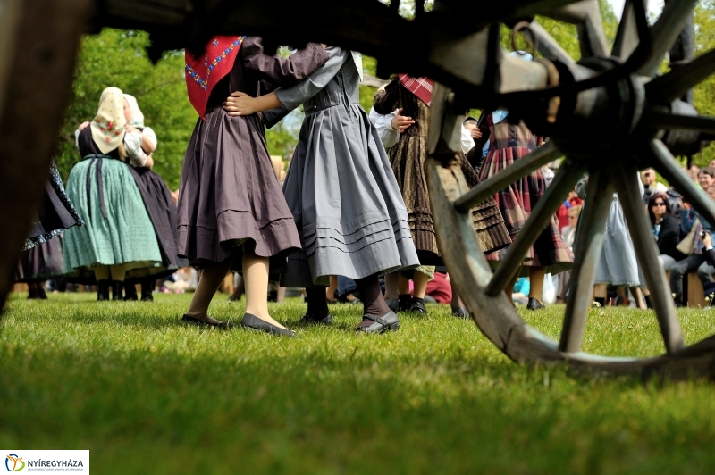 Falusi Majális a Múzeumfaluban
