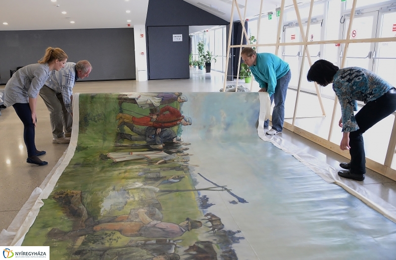 Megérkezett az óriásfestmény