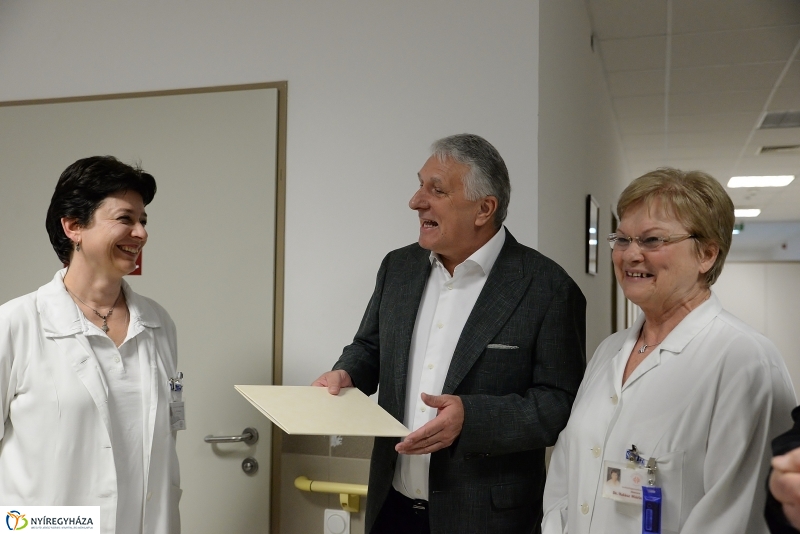 Adomány a kórház részére