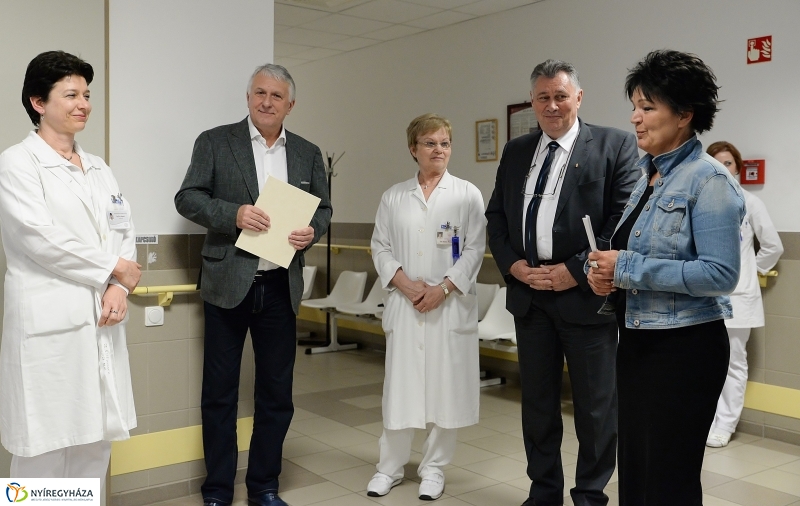 Adomány a kórház részére