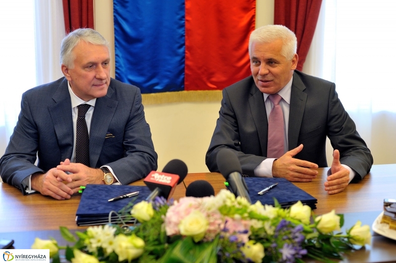 Partnerségi megállapodás a Városházán