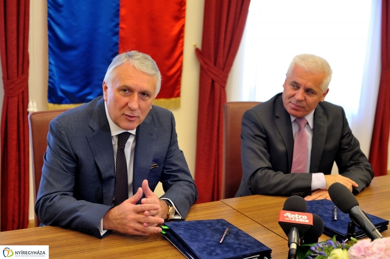 Partnerségi megállapodás a Városházán