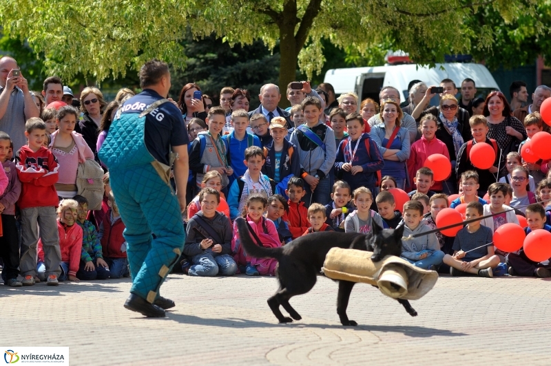 Rendvédelmi nap Nyíregyházán 20160505