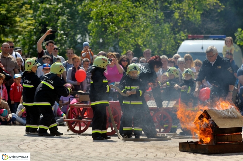 Rendvédelmi nap Nyíregyházán 20160505