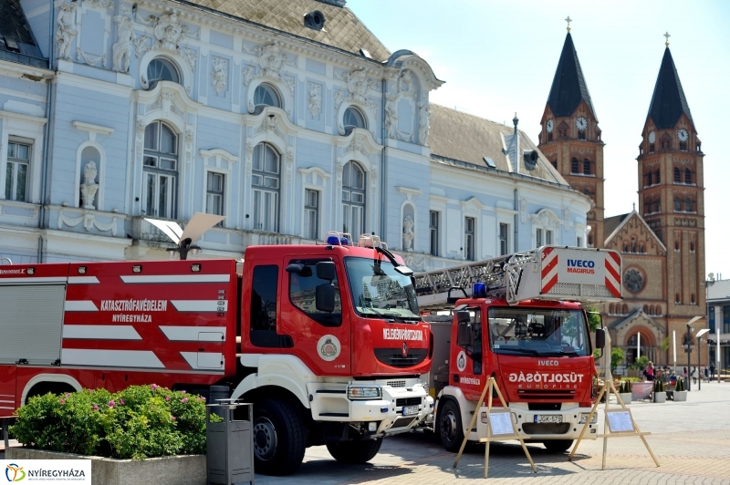 Rendvédelmi nap Nyíregyházán 20160505