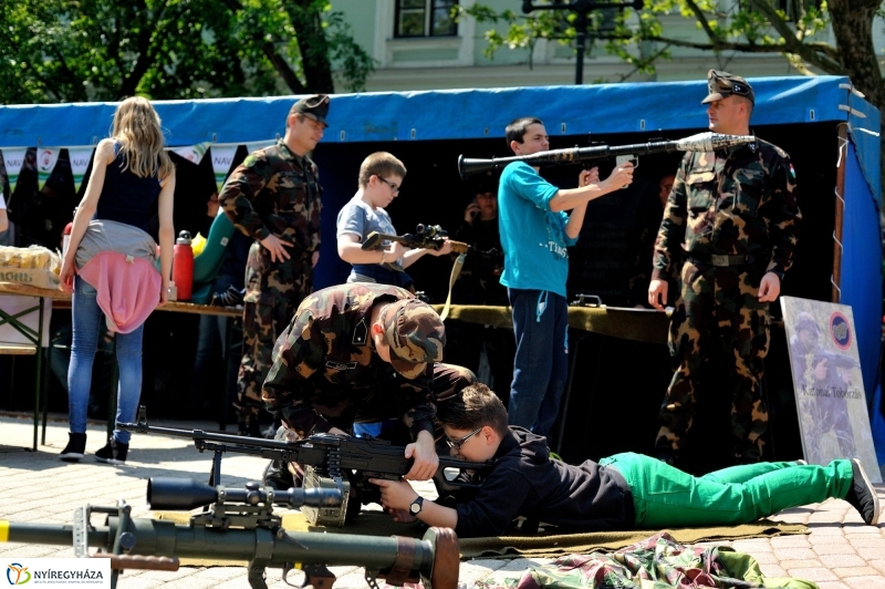 Rendvédelmi nap Nyíregyházán 20160505