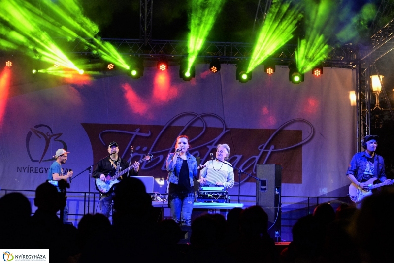 A Balkan Fanatik volt az esti fellépő pénteken a Városnapon