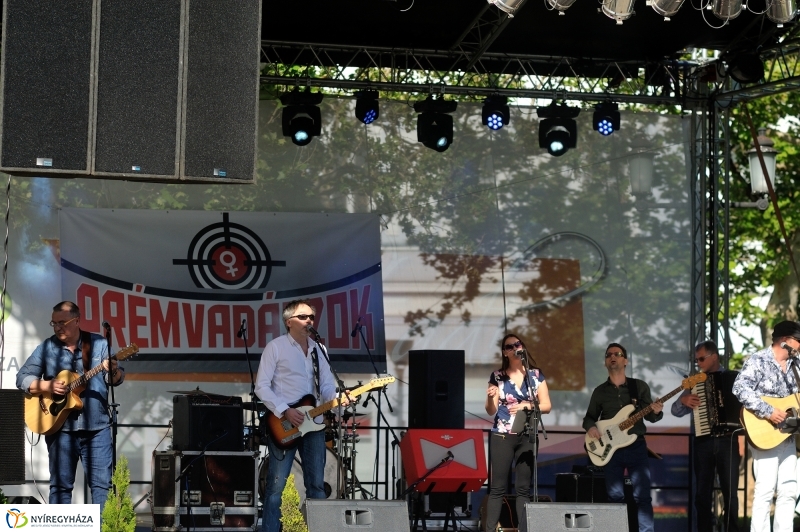 Színpadi programok megnyitója