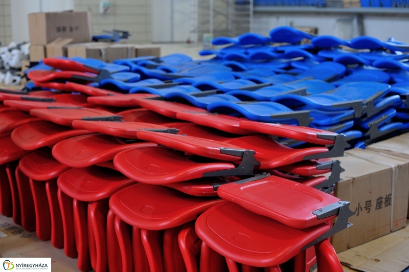 Munkálatok a sportcsarnokban