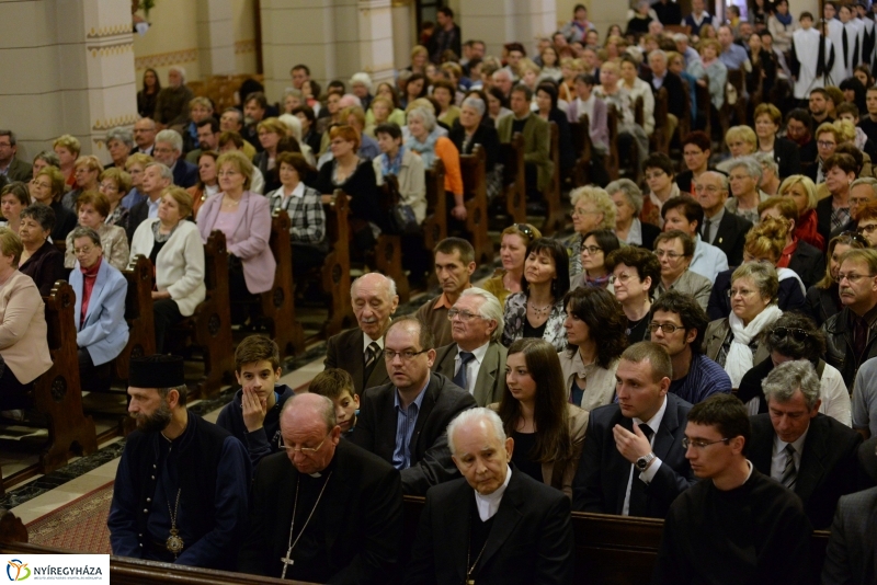 A MONTSERRATI APÁTSÁG fiúkórusa Nyíregyházán lépett fel