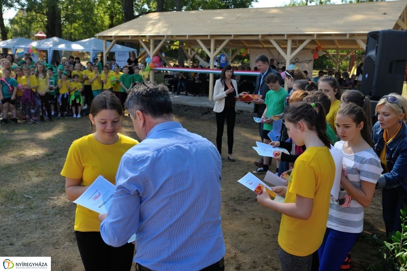 Közösségi Park avatás Nyírszőlősön