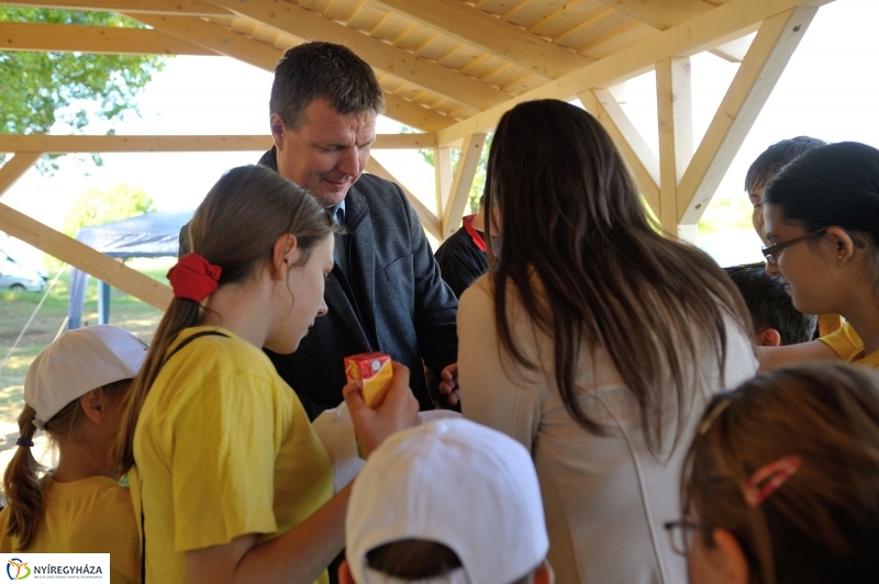 Közösségi Park avatás Nyírszőlősön