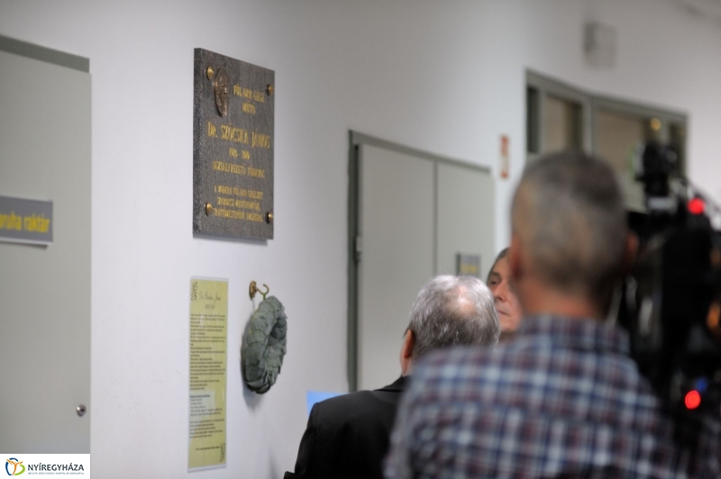 Dr. Szócska János emléktábla avatás