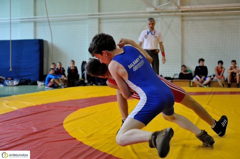 Birkózás a Zrínyi gimnáziumban