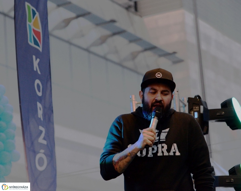 A Magna Cum  Laude is fellépett a Korzó születésnapon