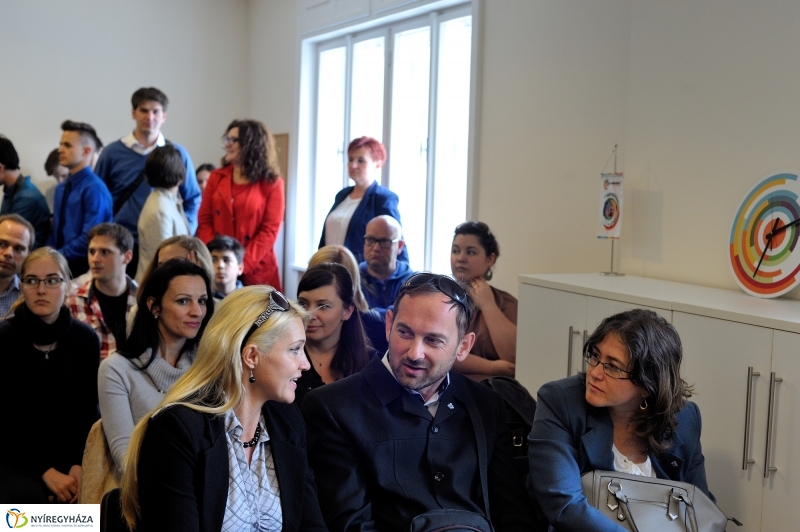 Új Nemzedék Központ megnyitója