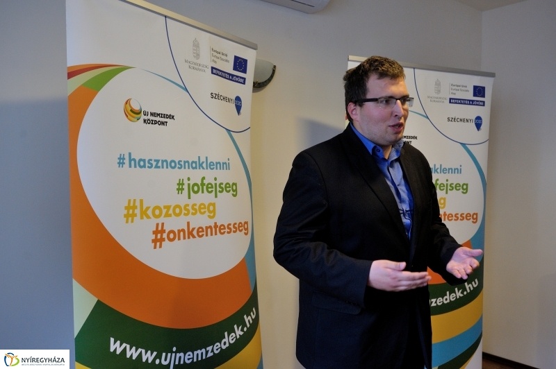 Új Nemzedék Központ megnyitója