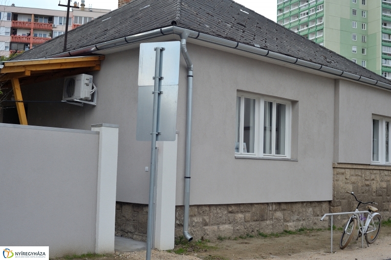 Új Nemzedék Központ megnyitója