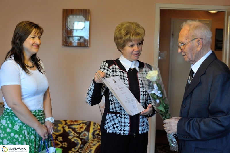 Szépkorú köszöntése - Dakó István