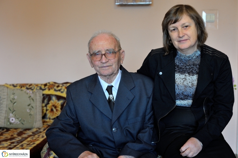 Szépkorú köszöntése - Dakó István