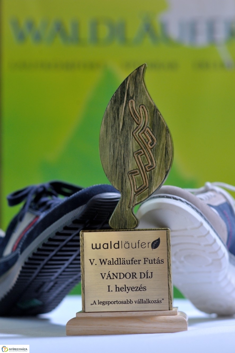 Waldlaufer futás sajtótájékoztatója