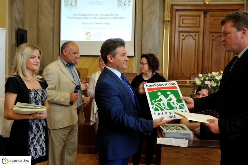 Kerékpárosbarát település és munkahely díjátadó