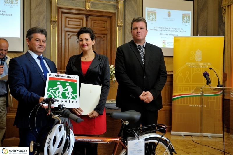 Kerékpárosbarát település és munkahely díjátadó