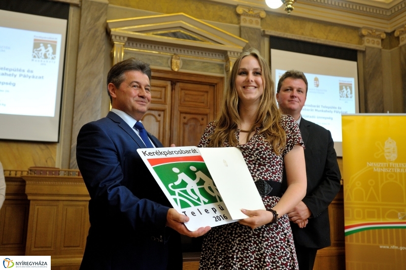 Kerékpárosbarát település és munkahely díjátadó