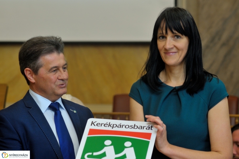 Kerékpárosbarát település és munkahely díjátadó