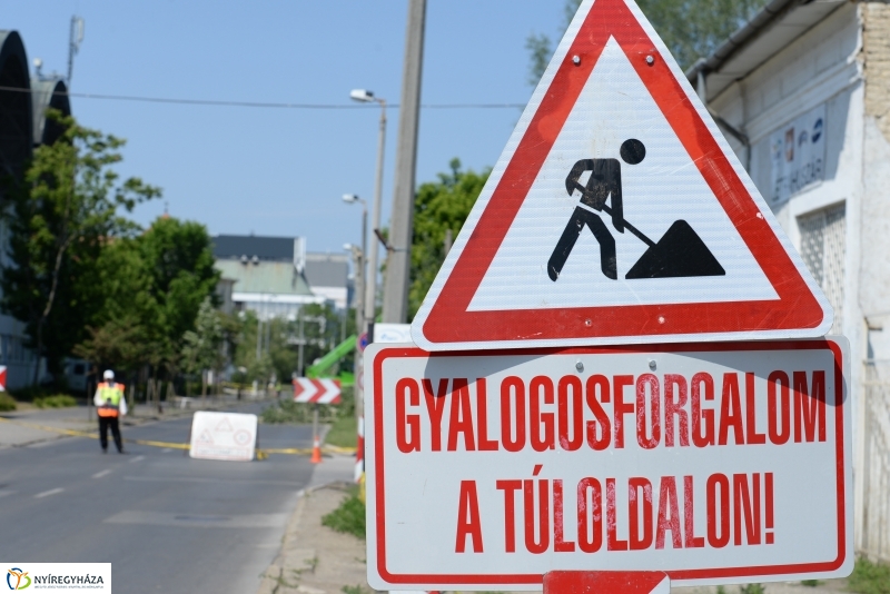 Tereprendezés a Szegfű utcán