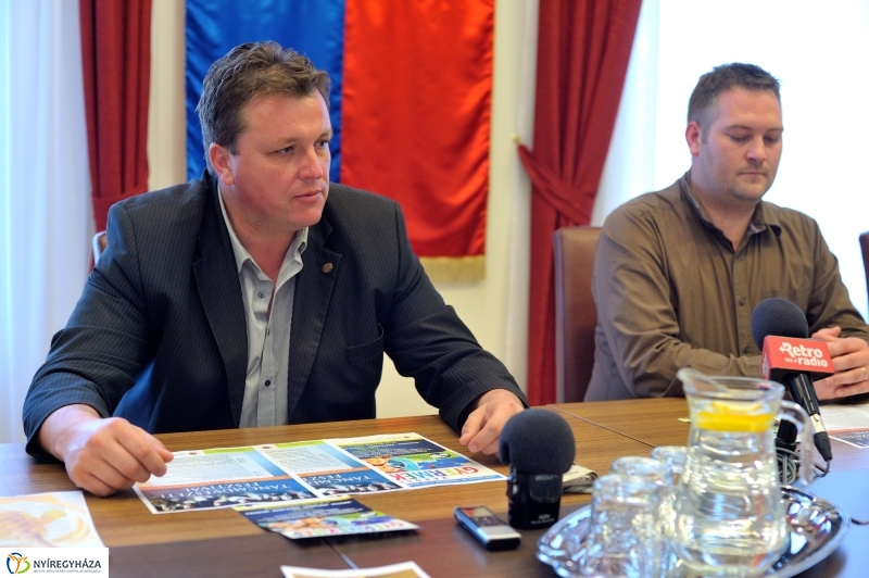 Gyermeknapi programok sajtótájékoztatója