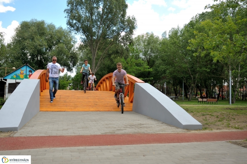 Átadták az Igrice hidat Sóstón