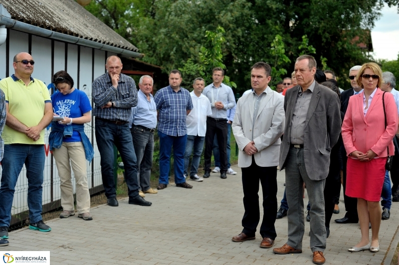 Átadták az Igrice hidat Sóstón