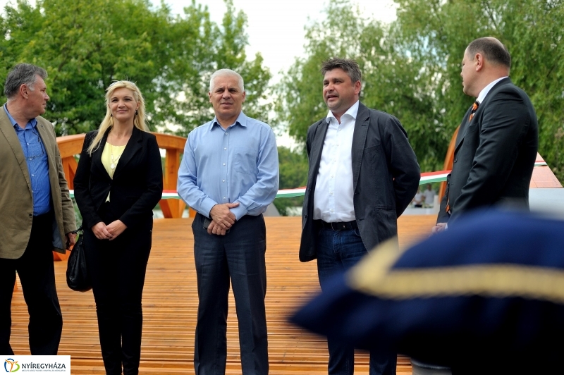 Átadták az Igrice hidat Sóstón