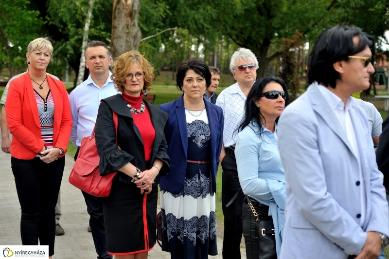 Átadták az Igrice hidat Sóstón